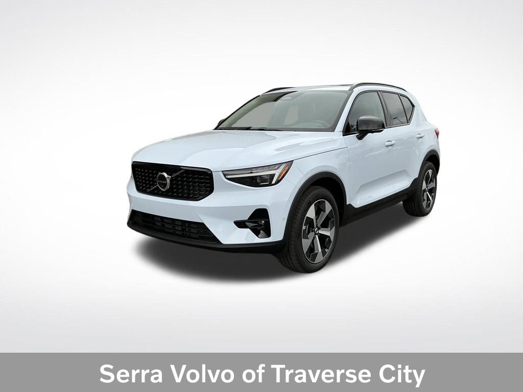 New 2026 Volvo XC40 B5 Plus w/ Protection Package Premier
