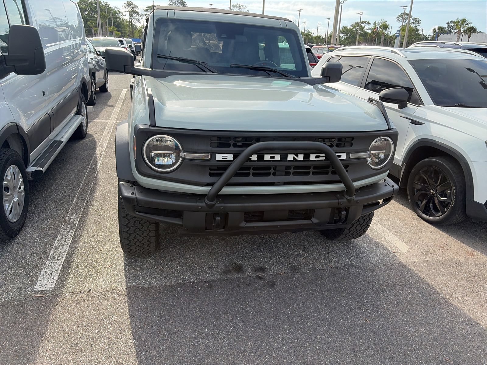 Used 2021 Ford Bronco Black Diamond AWD/4WD image 1