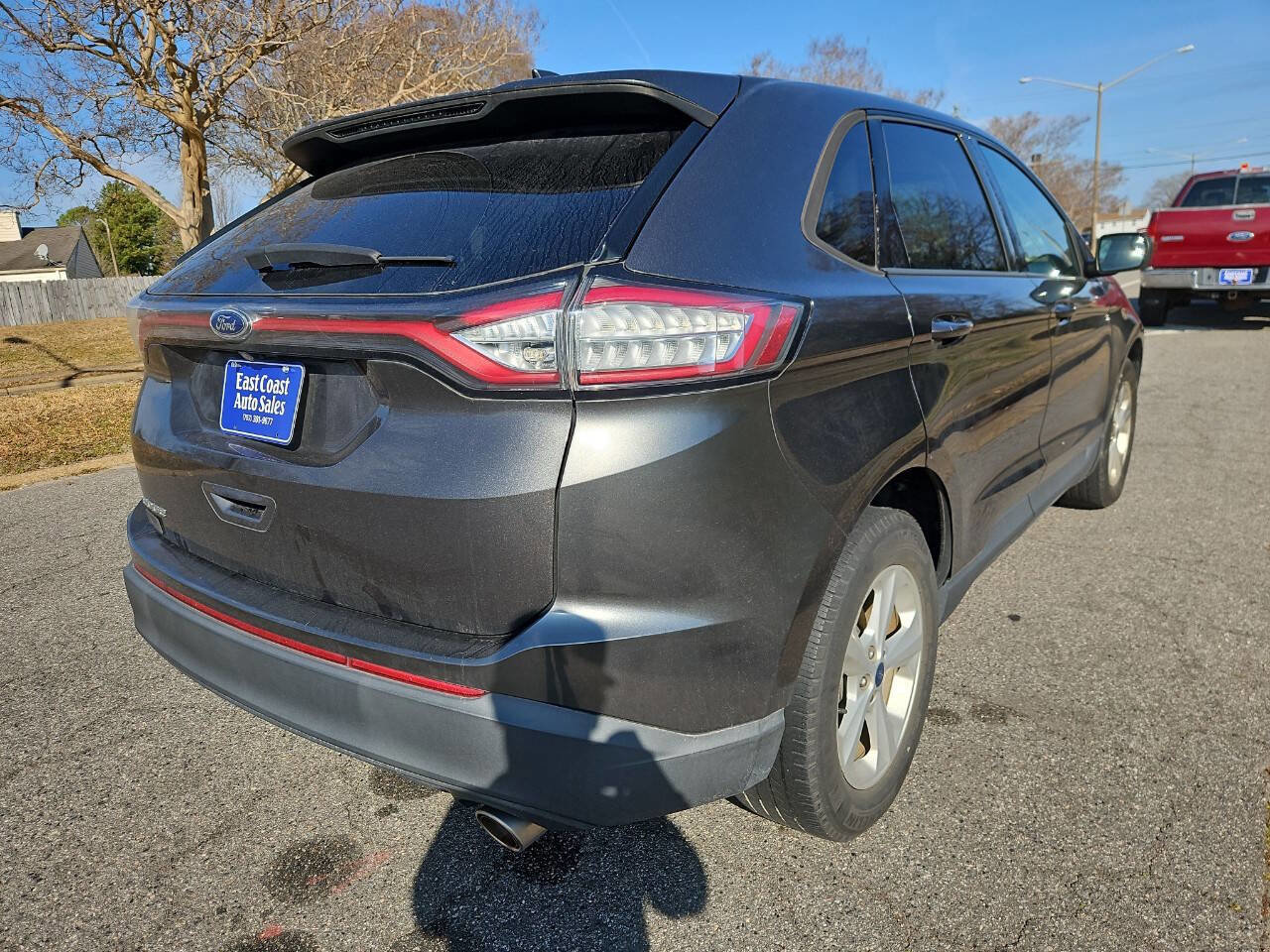 Used 2015 Ford Edge SE image 6