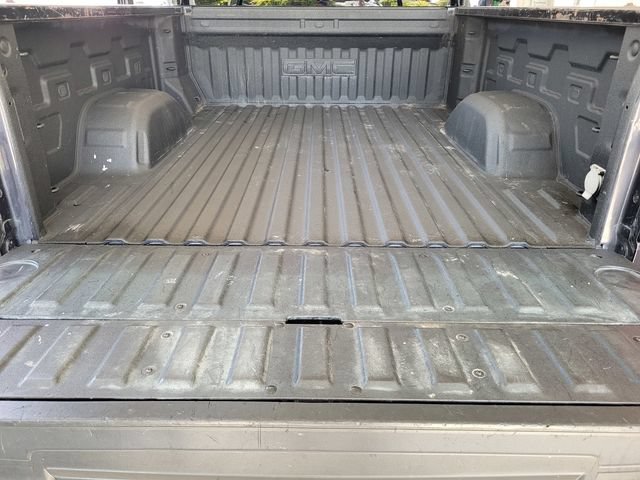 Used 2022 GMC Sierra 1500 SLT w/ SLT Convenience Package AWD/4WD image 25