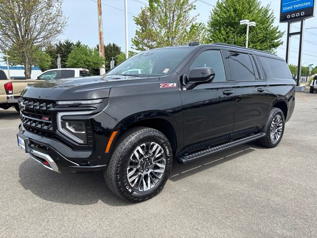 Used 2025 Chevrolet Suburban Z71 AWD/4WD image 1