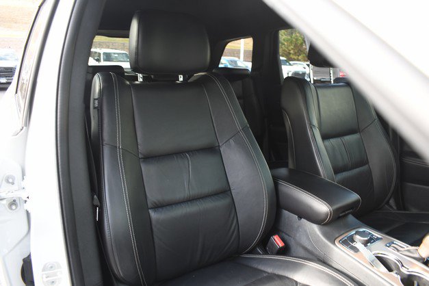 Used 2016 Jeep Grand Cherokee Limited w/ Trailer Tow Group IV image 26