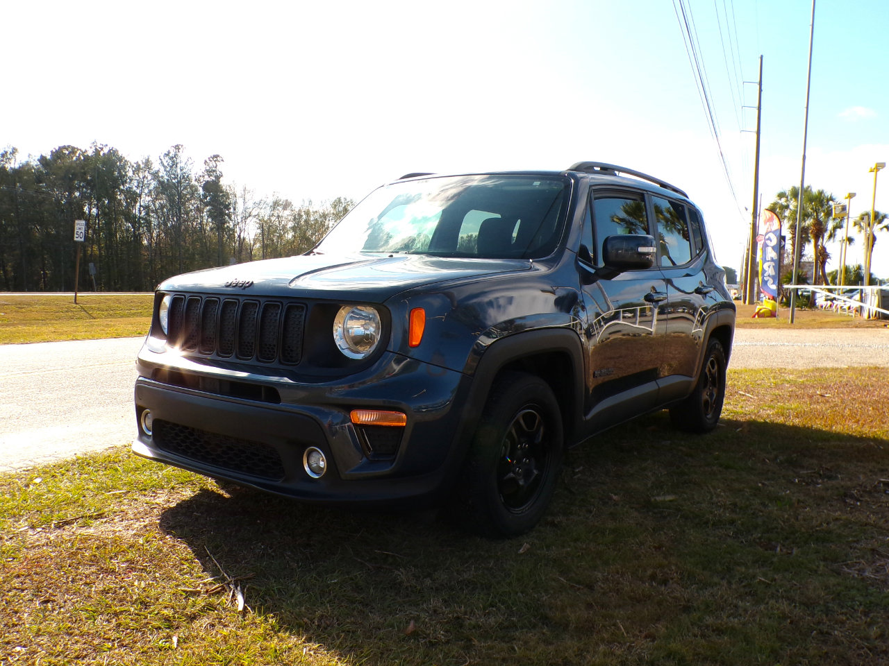 Used 2020 Jeep Renegade Altitude image 4