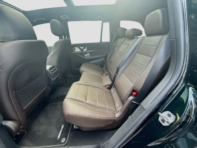 Used 2022 Mercedes-Benz GLS 580 4MATIC image 26