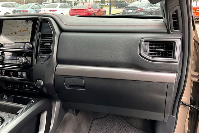 Used 2021 Nissan Titan PRO-4X w/ Pro-4x Convenience Package image 21
