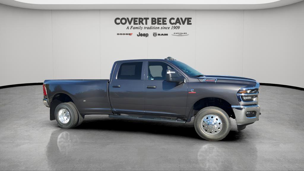New 2026 RAM 3500 Tradesman image 12
