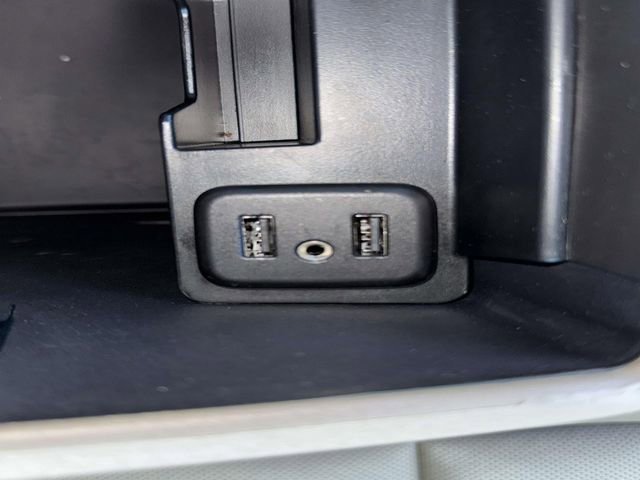 Used 2020 GMC Yukon SLT w/ Premium Edition image 23