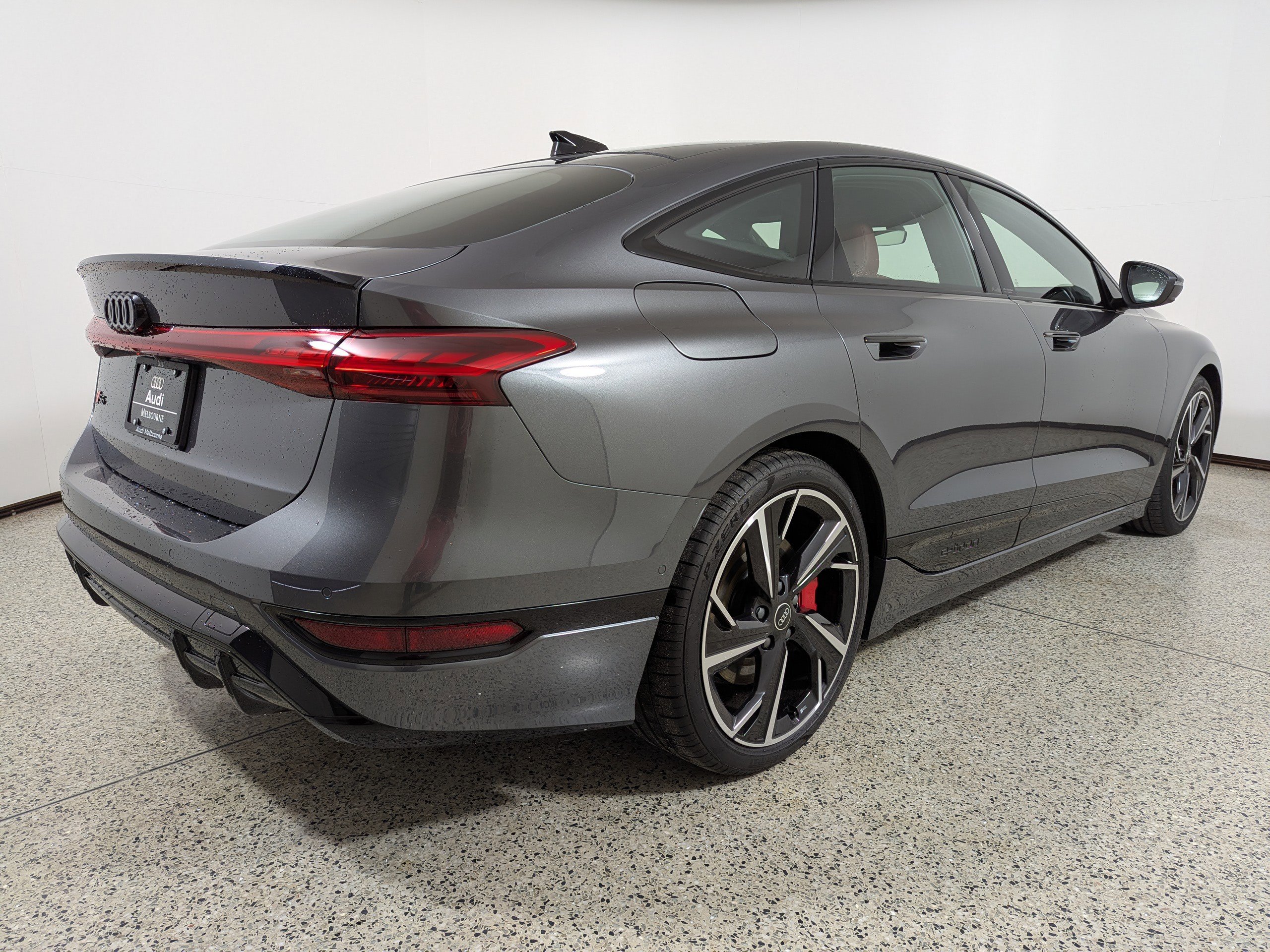 New 2025 Audi S6 e-tron Premium Plus image 7