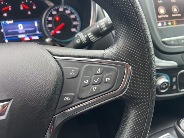 Used 2021 Chevrolet Equinox LT w/ LPO, Cargo Package image 17