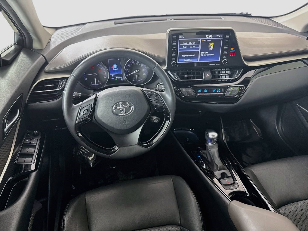 Used 2022 Toyota C-HR Limited FWD image 16