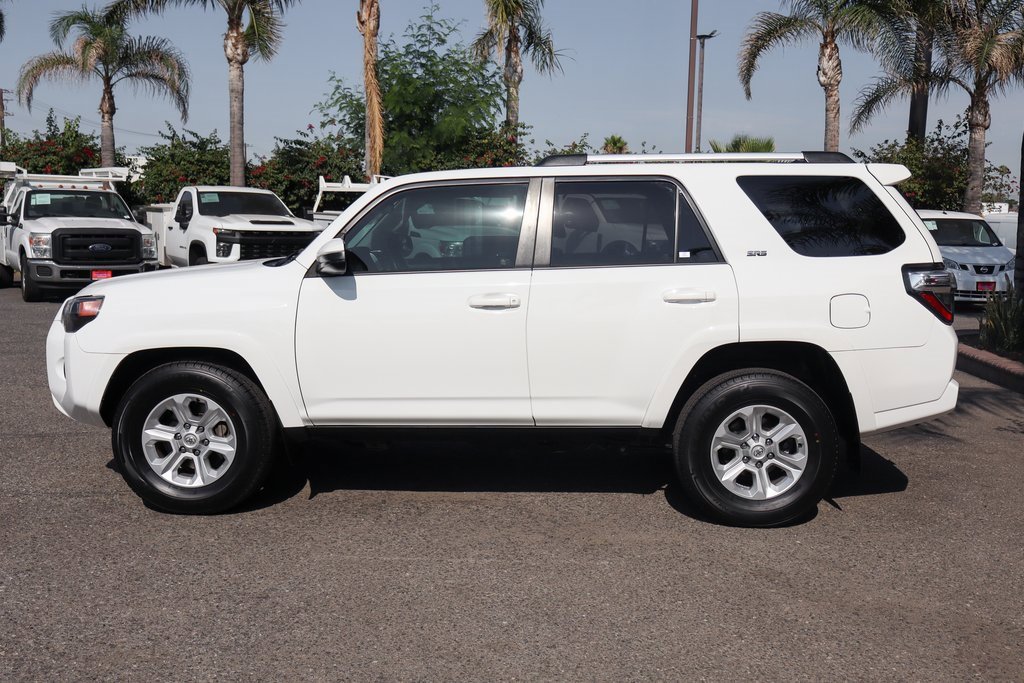 Used 2022 Toyota 4Runner SR5 image 5