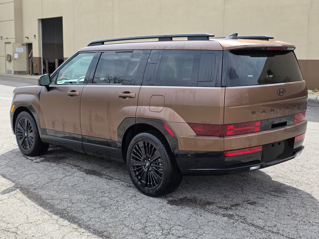 Used 2025 Hyundai Santa Fe Calligraphy image 3