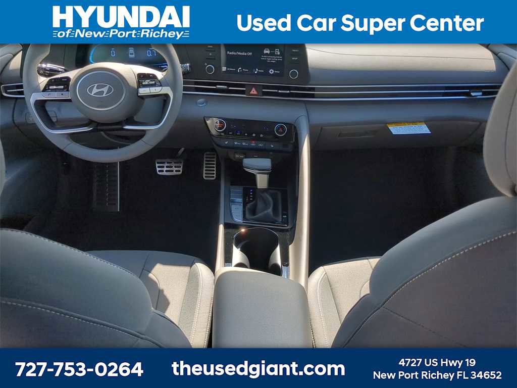 New 2026 Hyundai Elantra SEL Sport Premium image 16