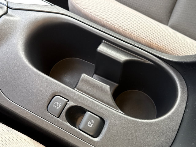 Used 2025 Toyota Corolla LE FWD image 25