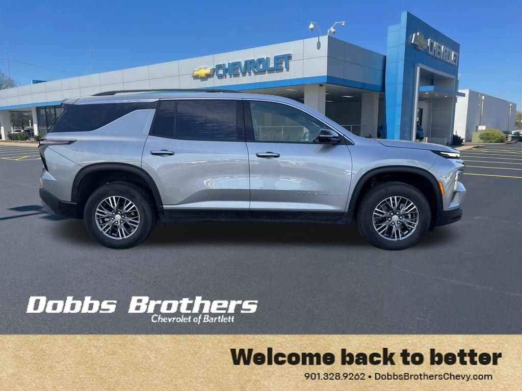 Used 2026 Chevrolet Traverse LT w/ Driver Confidence Package AWD/4WD image 9