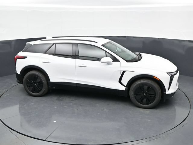 New 2026 Chevrolet Blazer EV LT w/ Midnight/Sport Edition FWD image 34