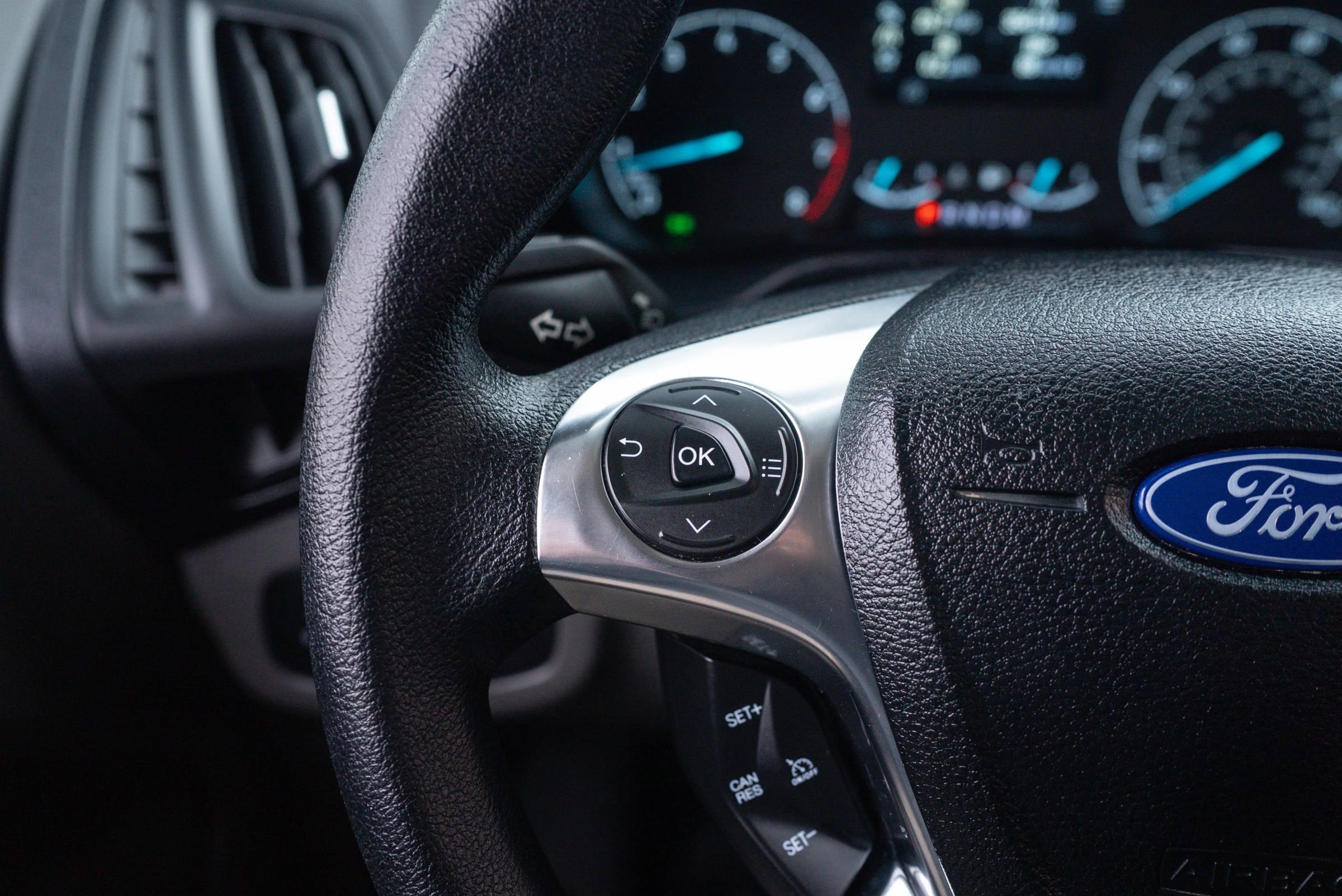 Used 2023 Ford Transit Connect XL image 29