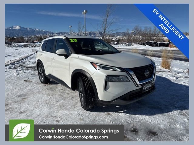 Used 2023 Nissan Rogue SV image 1