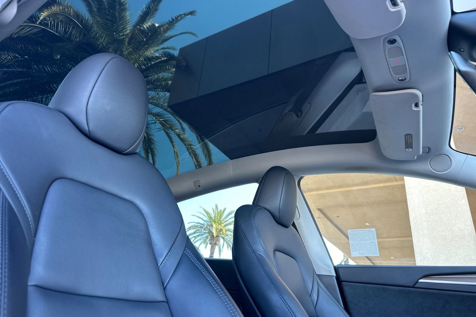 Used 2023 Tesla Model Y Long Range image 18