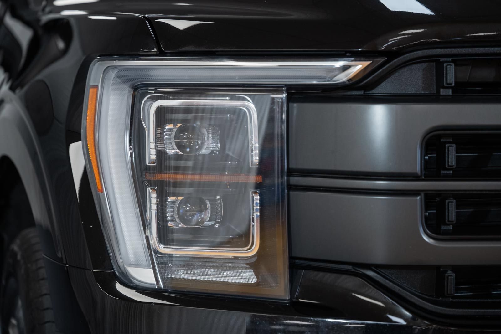 Certified 2023 Ford F150 Lariat w/ Equipment Group 502A High AWD/4WD image 10
