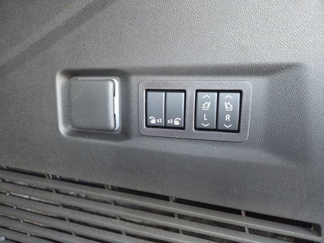 New 2026 GMC Yukon AT4 w/ AT4 Premium Package image 20