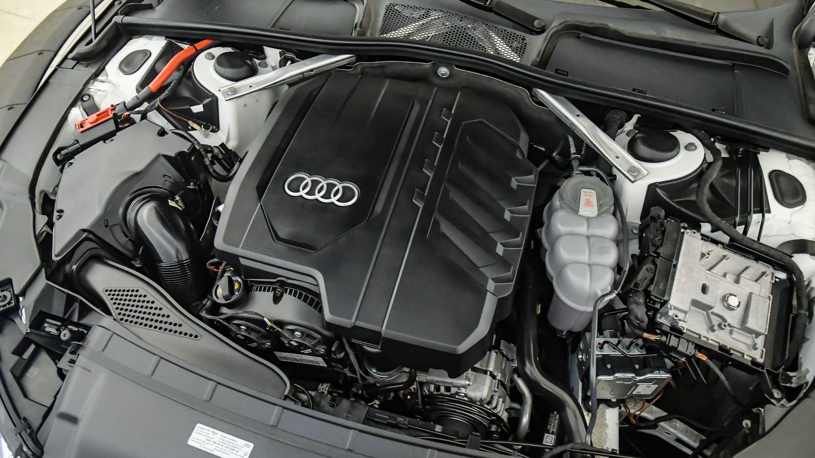 Used 2022 Audi A4 2.0T Premium Plus w/ Premium Plus Package AWD/4WD image 28