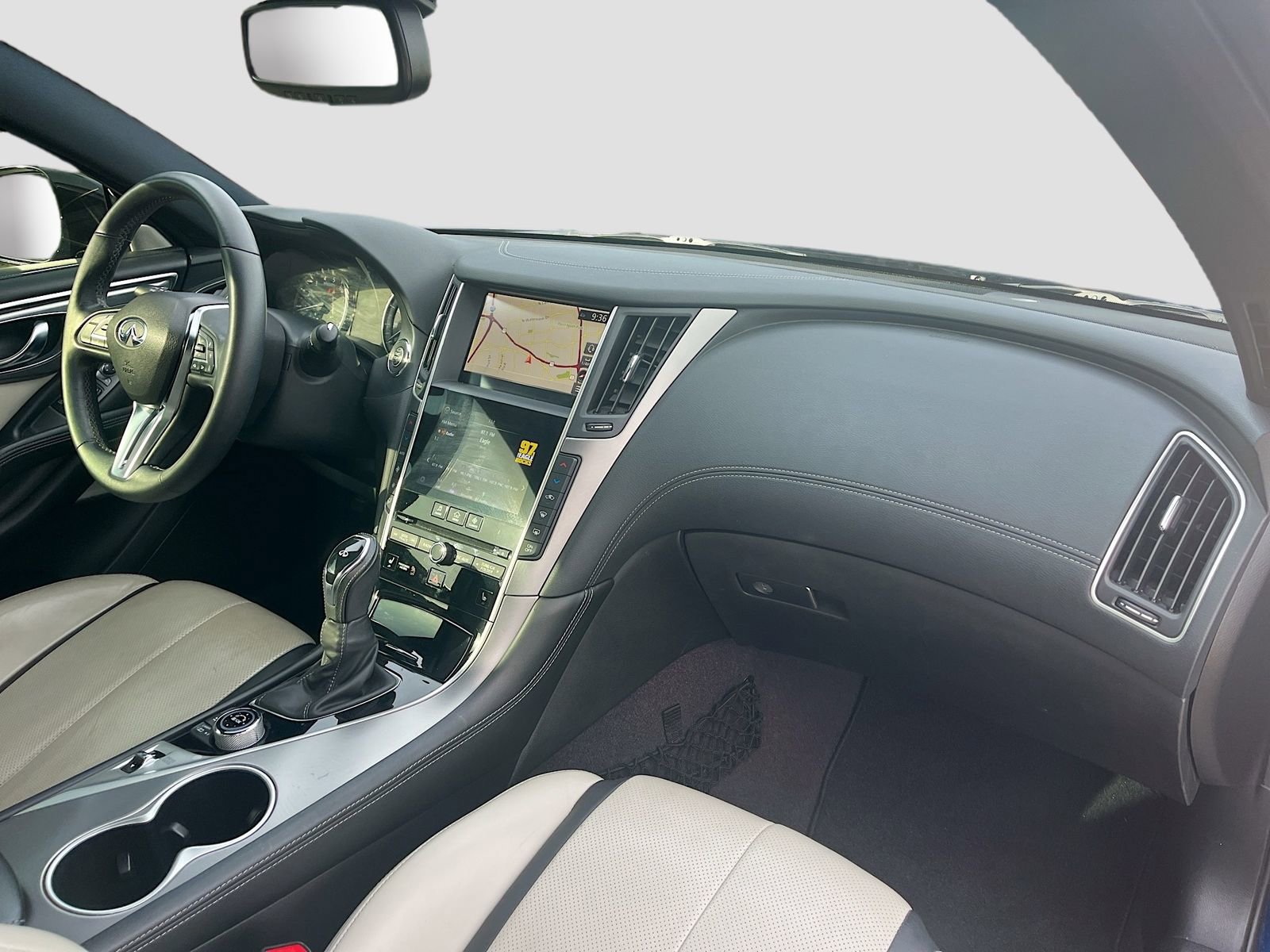 Used 2022 INFINITI Q60 3.0t Luxe w/ Essential Package RWD image 30