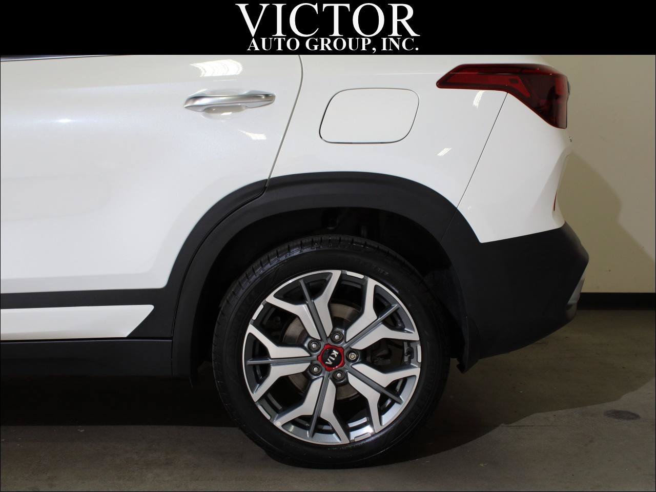 Used 2021 Kia Seltos SX AWD/4WD image 7