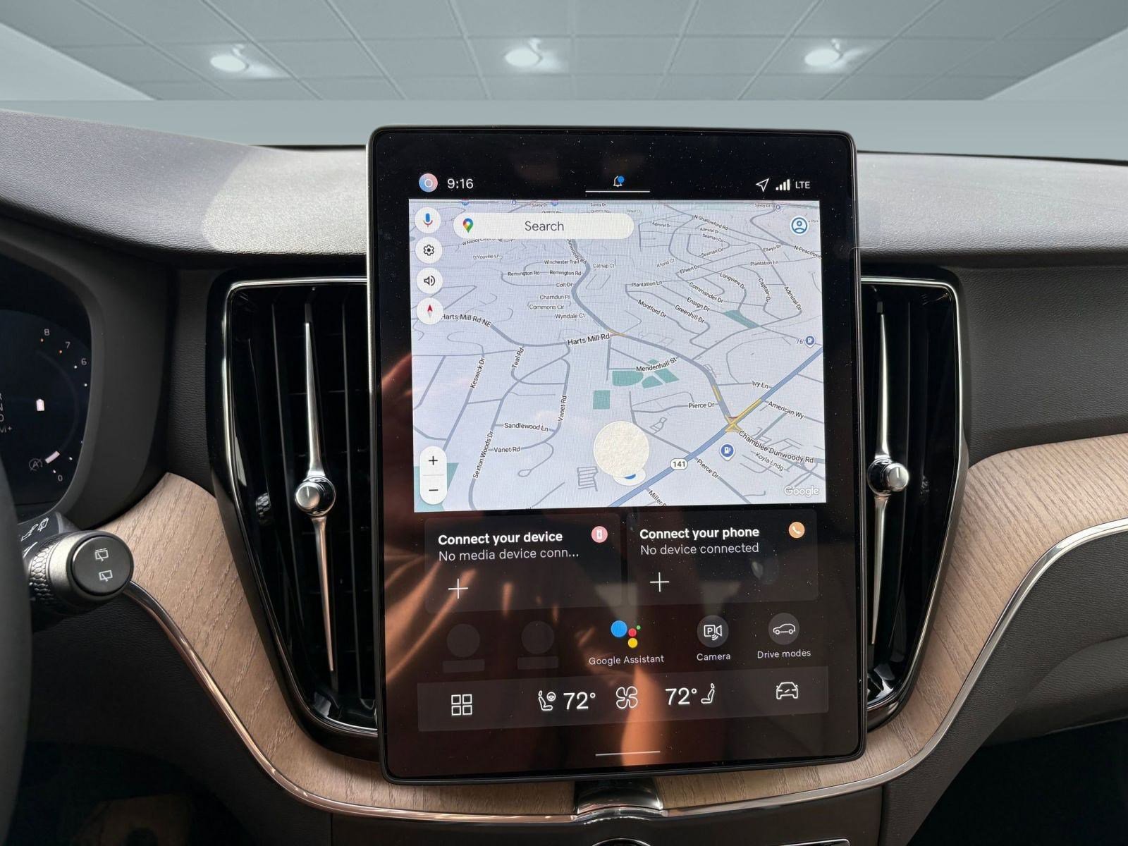 New 2026 Volvo XC60 B5 Plus w/ Climate Package image 29