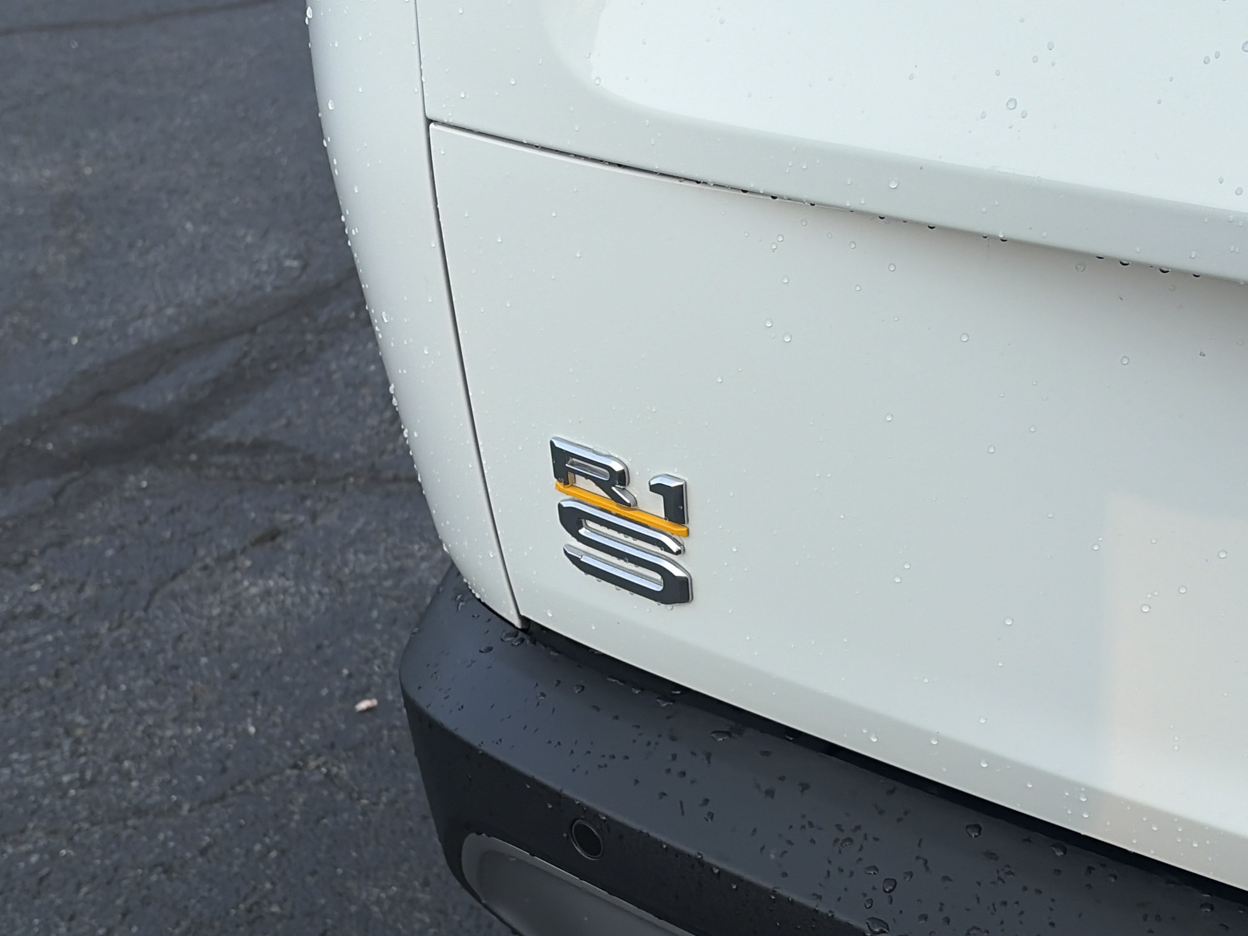 Used 2022 Rivian R1S Launch Edition AWD/4WD image 11