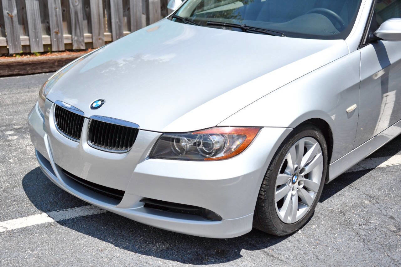 Used 2006 BMW 325i Sedan RWD image 4