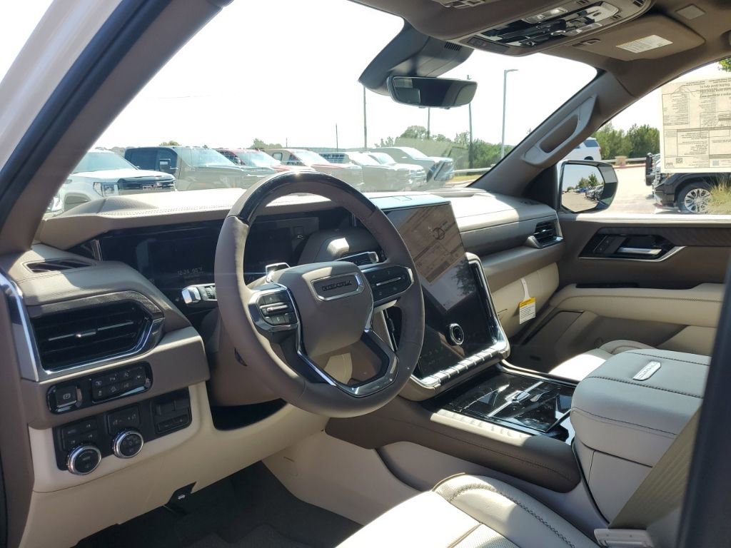 New 2026 GMC Yukon Denali image 31