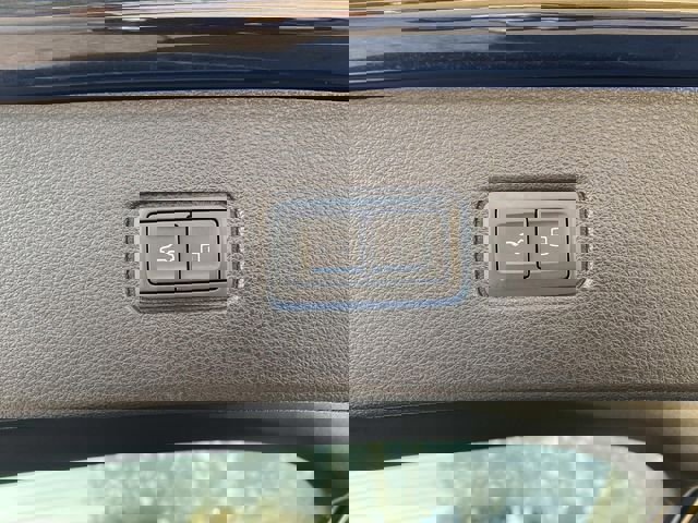 Used 2021 Audi Q7 3.0T Prestige image 8