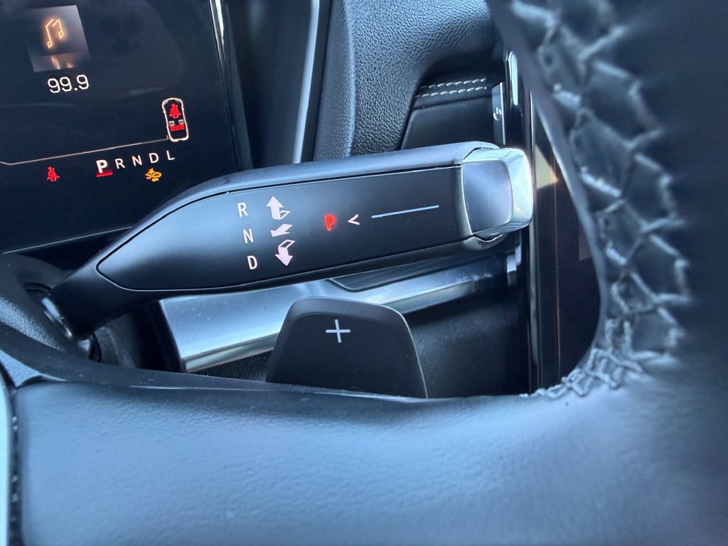 Used 2025 GMC Terrain Elevation FWD image 22