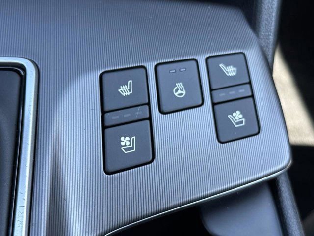 Used 2026 Kia Sportage SX FWD image 28