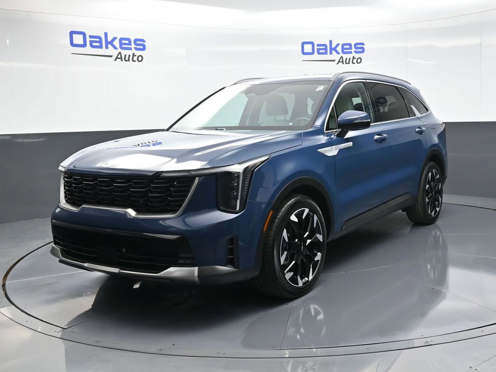 New 2025 Kia Sorento EX image 4