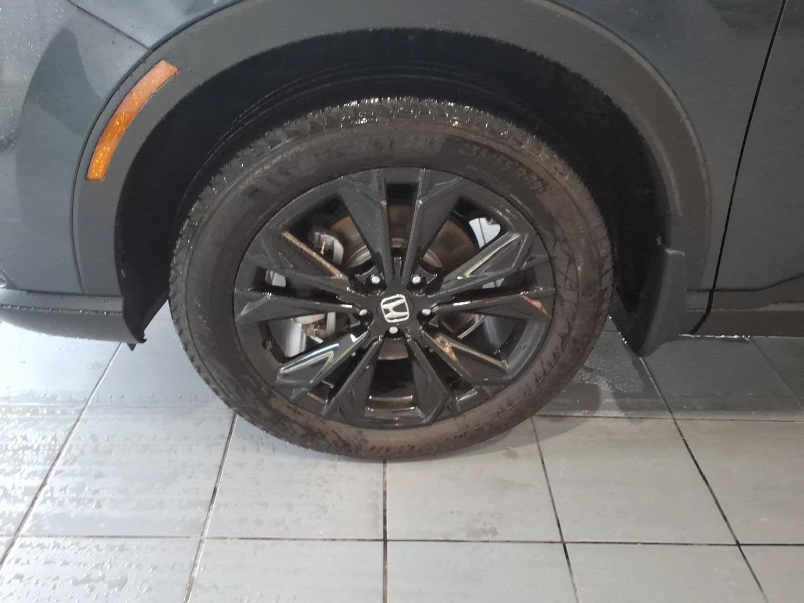 Certified 2026 Honda CR-V Sport Touring image 11