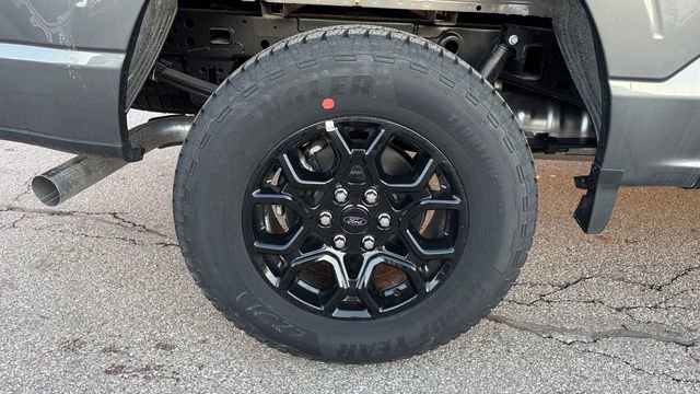 New 2025 Ford F150 XLT w/ Equipment Group 302A MID image 10
