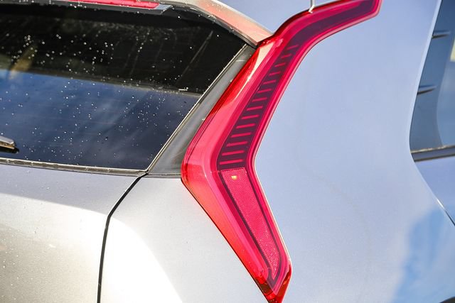 New 2026 Kia Niro Wind FWD image 16