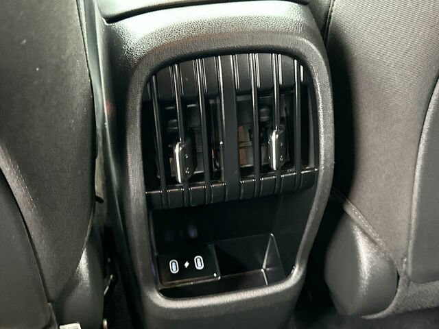 Used 2024 Hyundai Kona SEL FWD image 15