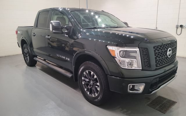 Used 2019 Nissan Titan PRO-4X w/ Pro-4x Convenience Package AWD/4WD image 2