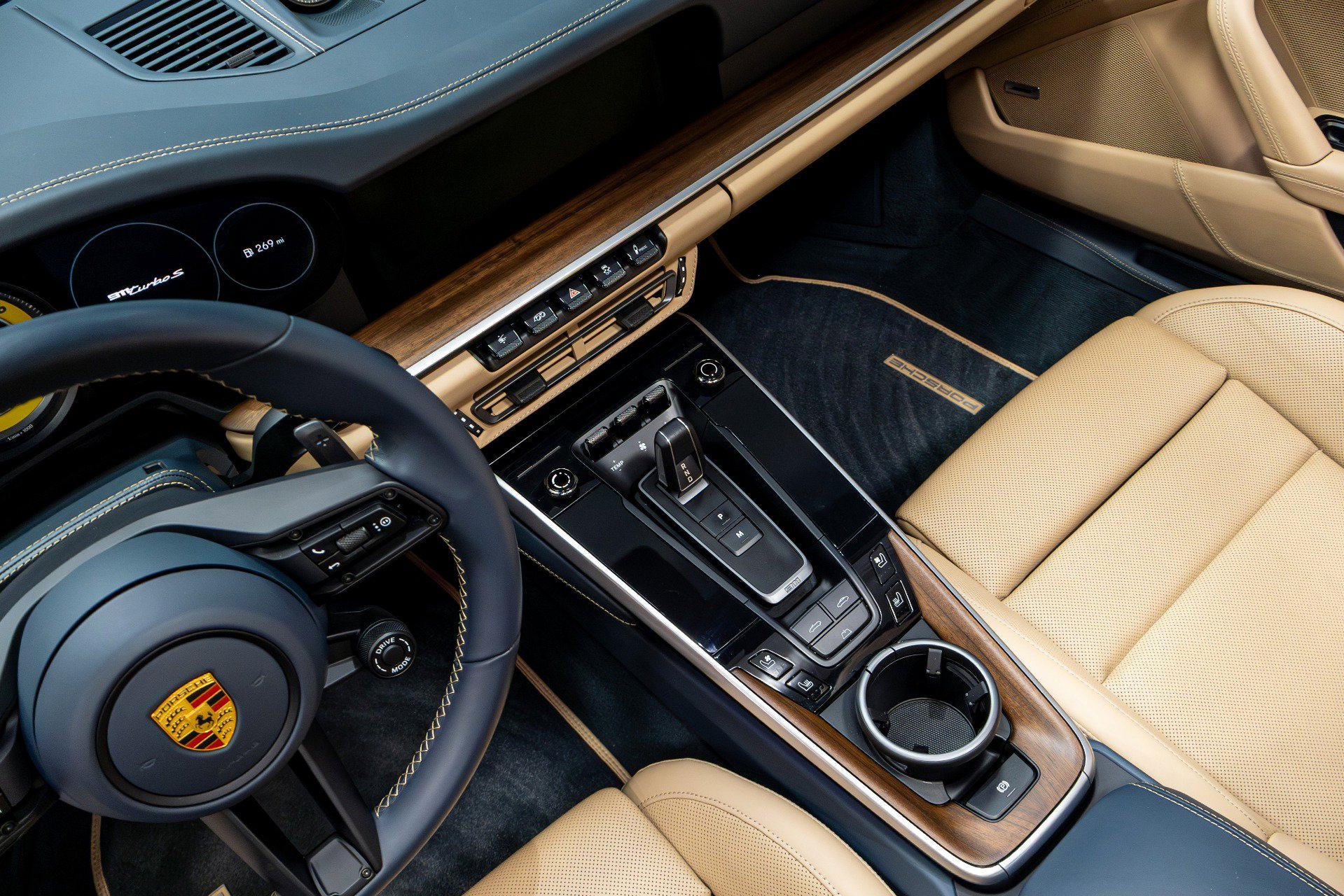 Used 2021 Porsche 911 Turbo S image 71