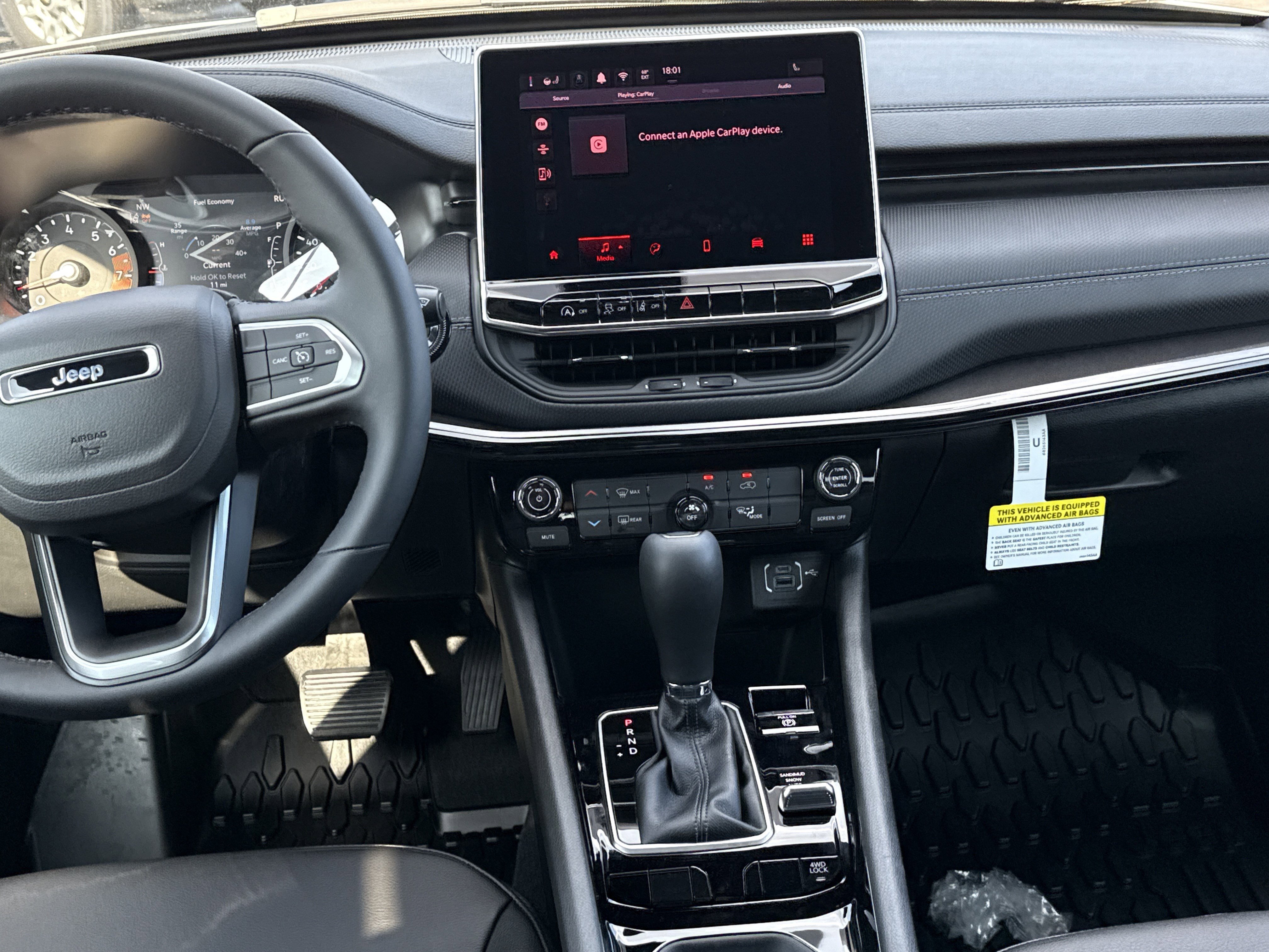 New 2026 Jeep Compass Latitude image 25