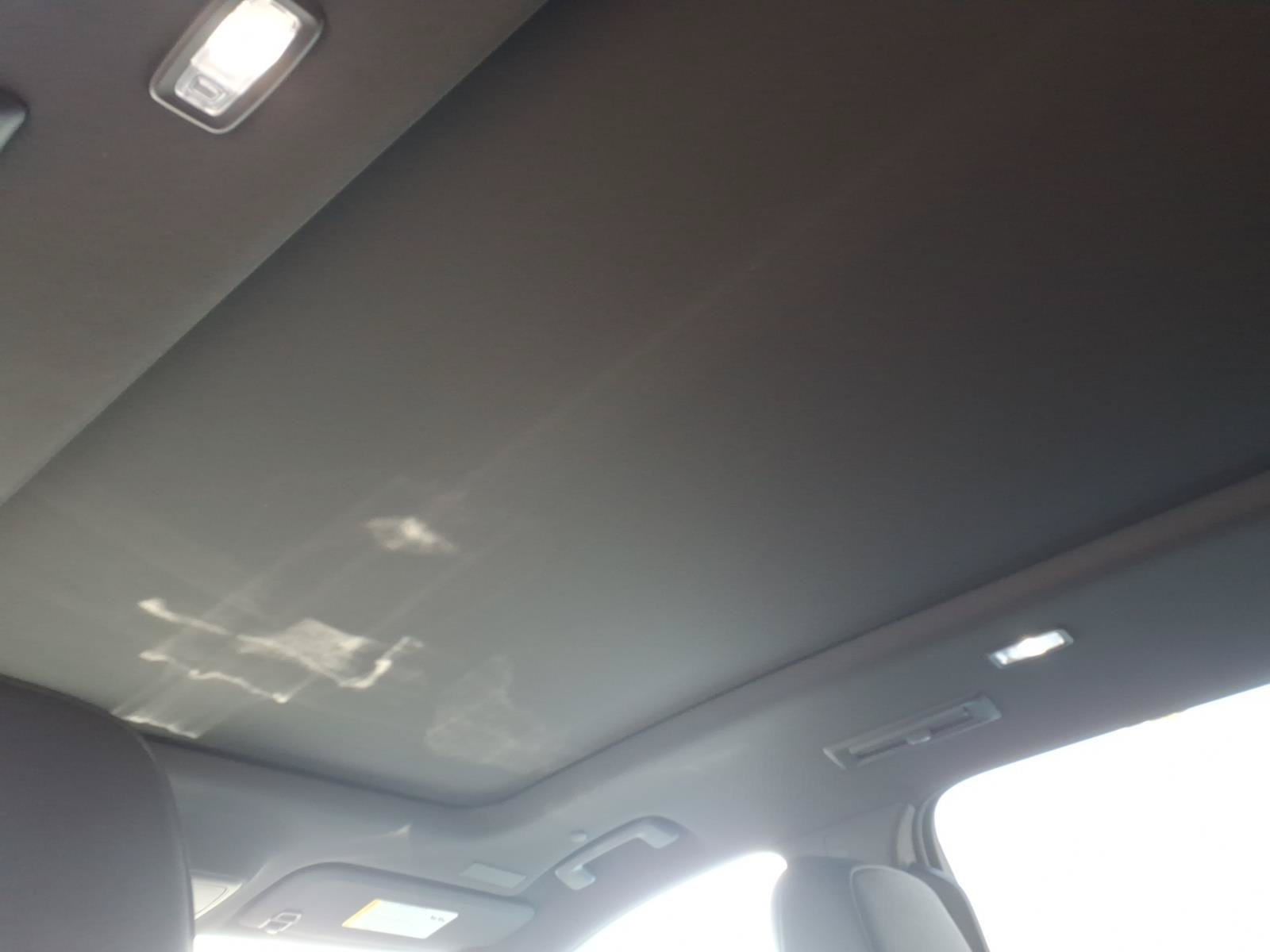 Used 2024 Chevrolet Traverse RS FWD image 16