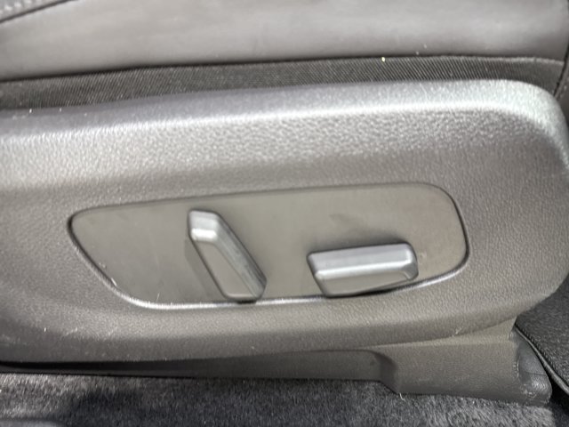 Certified 2024 Kia Carnival SX FWD image 35