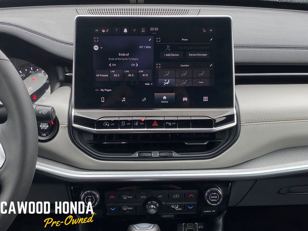 Used 2025 Jeep Compass Limited image 20