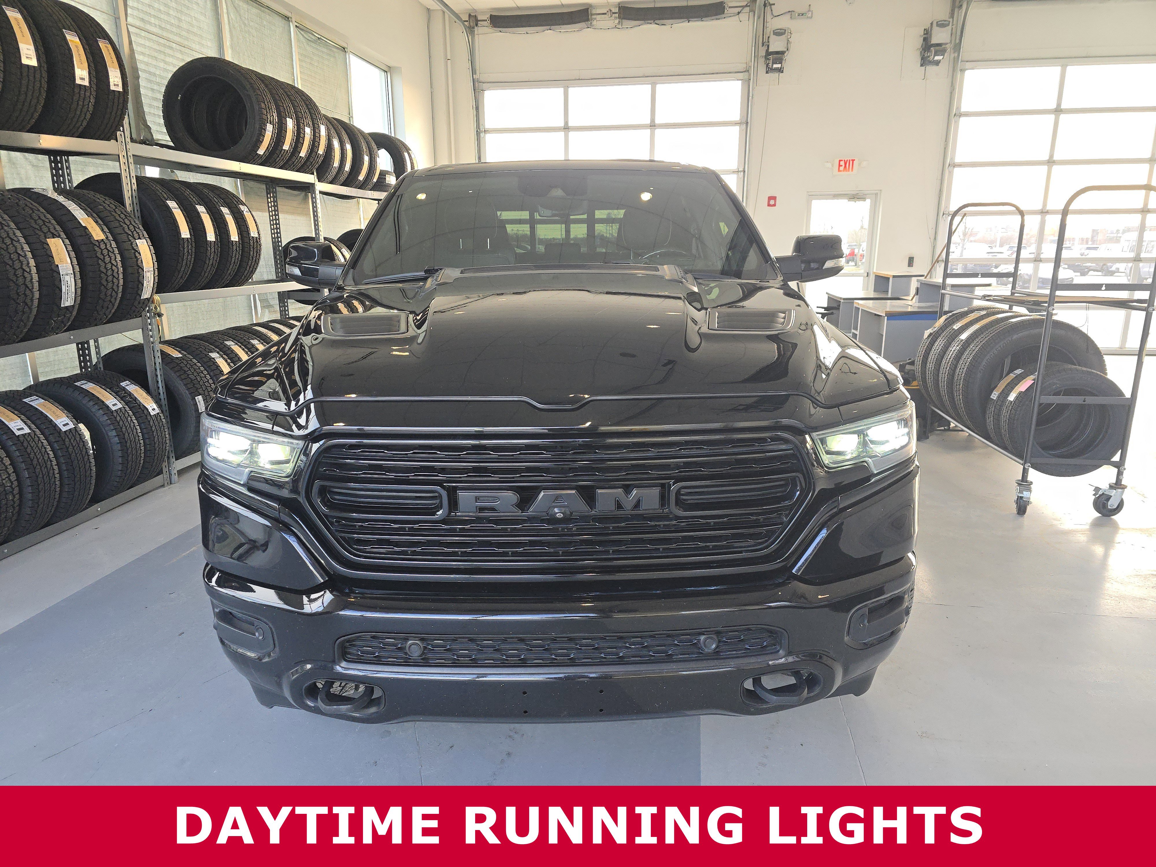 Used 2022 RAM 1500 Limited image 11
