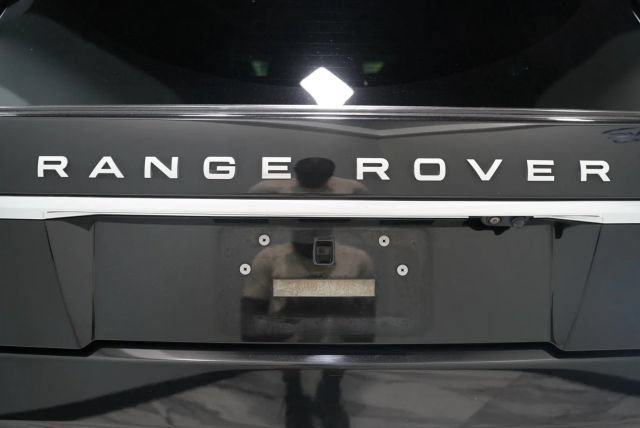 Used 2020 Land Rover Range Rover Long Wheelbase HSE AWD/4WD image 15