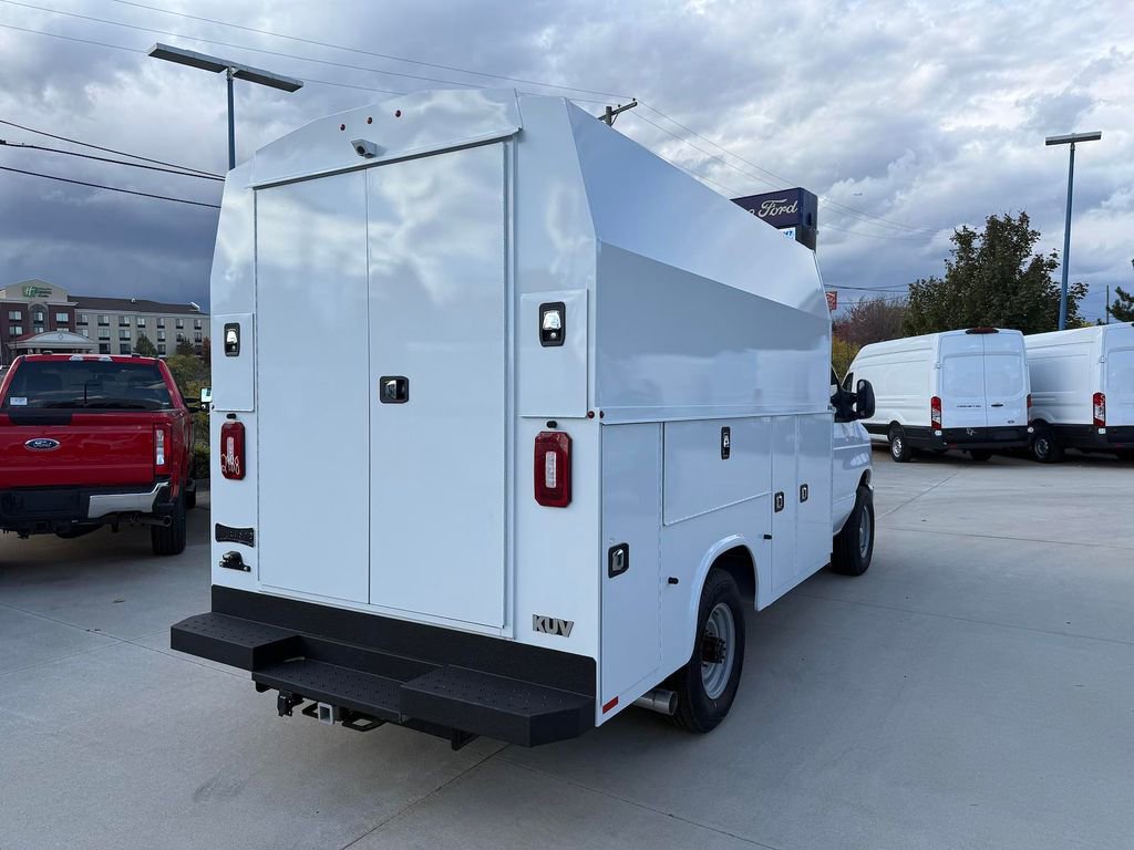 New 2026 Ford E-350 and Econoline 350 Super Duty w/ Power Equipment Group RWD image 6