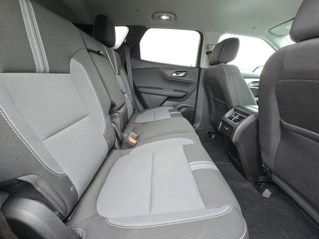 Used 2024 Chevrolet Blazer LT w/ Convenience Package FWD image 13